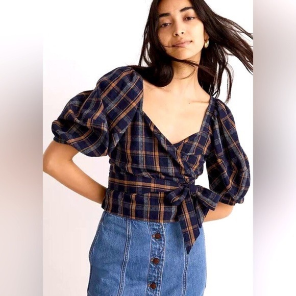 Madewell Sweetheart Wrap Top Plaid Oversized Puff Sleeves - Picture 3 of 6